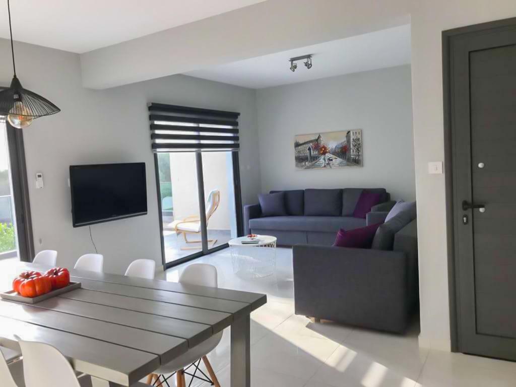 Mare Monte Seaview Boutique Apartment パ フォス エクステリア 写真